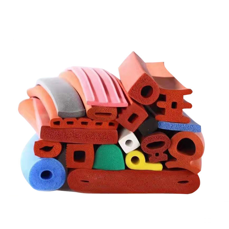 工業(yè)環(huán)境苛刻，密封條易老化？嶸牌硅膠發(fā)泡條耐候抗老化，寬溫域保持彈性，壽命更長